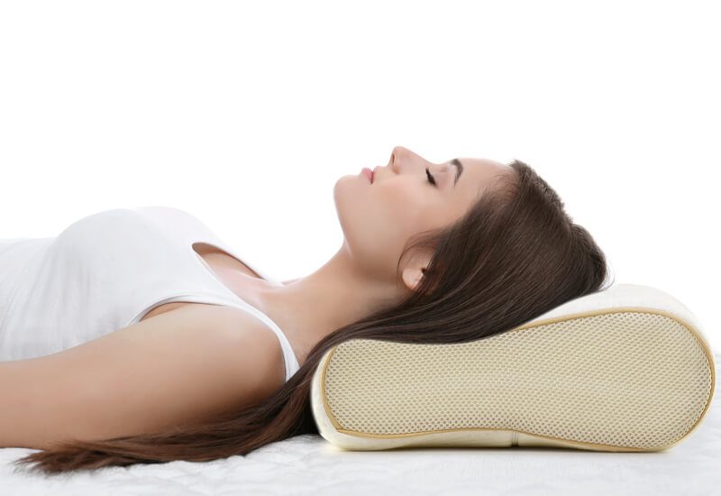 Anatomski jastuk za sve koji spavaju na boku ili leđima